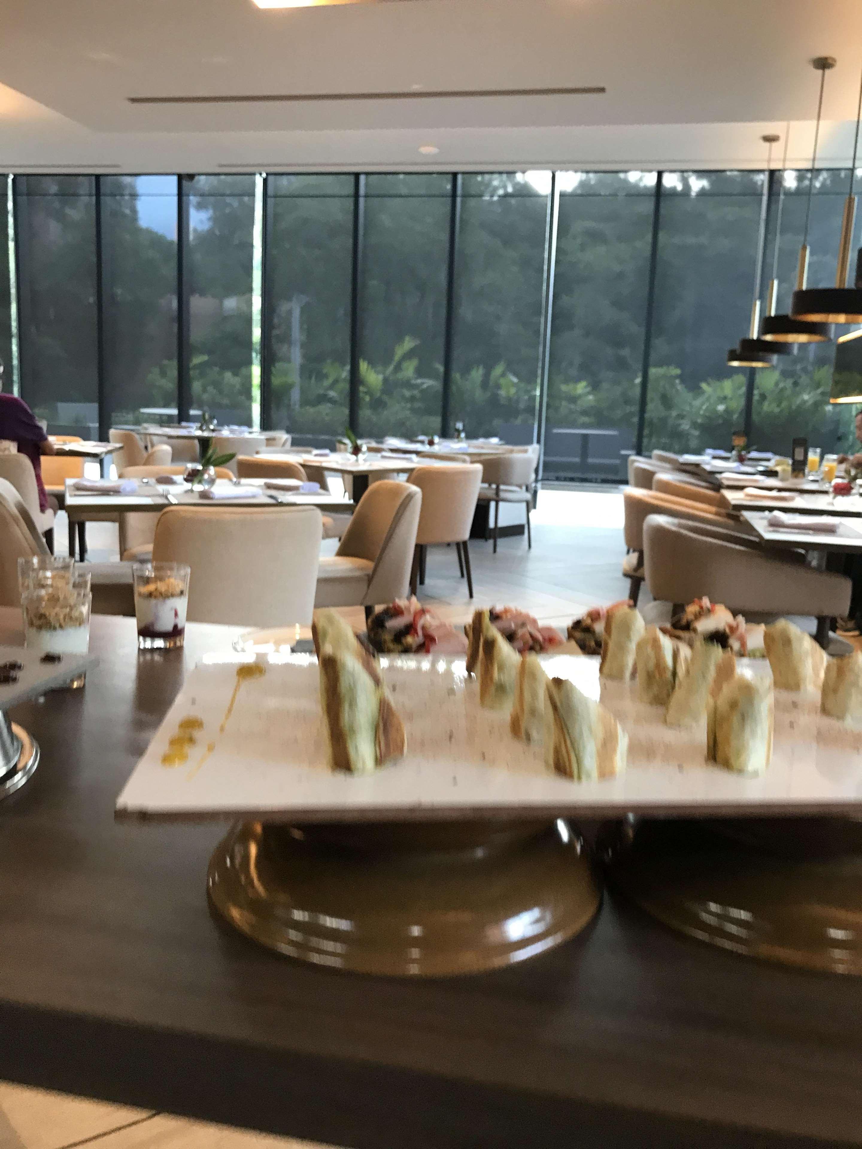 Hotel York Luxury Suites Medellin By Preferred Екстериор снимка The interior of the restaurant